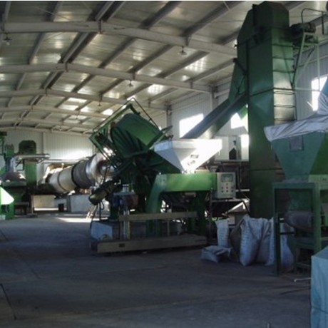 選有機(jī)肥生產(chǎn)線廠家只看價(jià)格？服務(wù)才是重點(diǎn)！